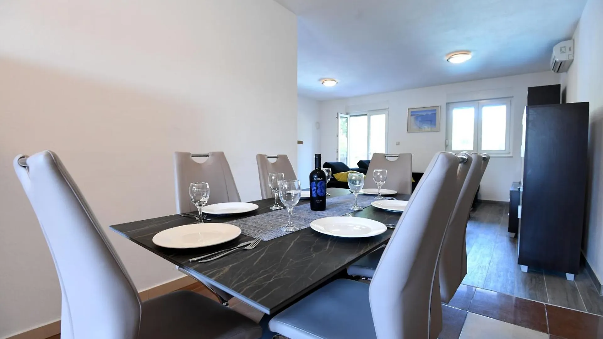 Cozy Maza With Swimming Pool Apartment Zadar Croatia