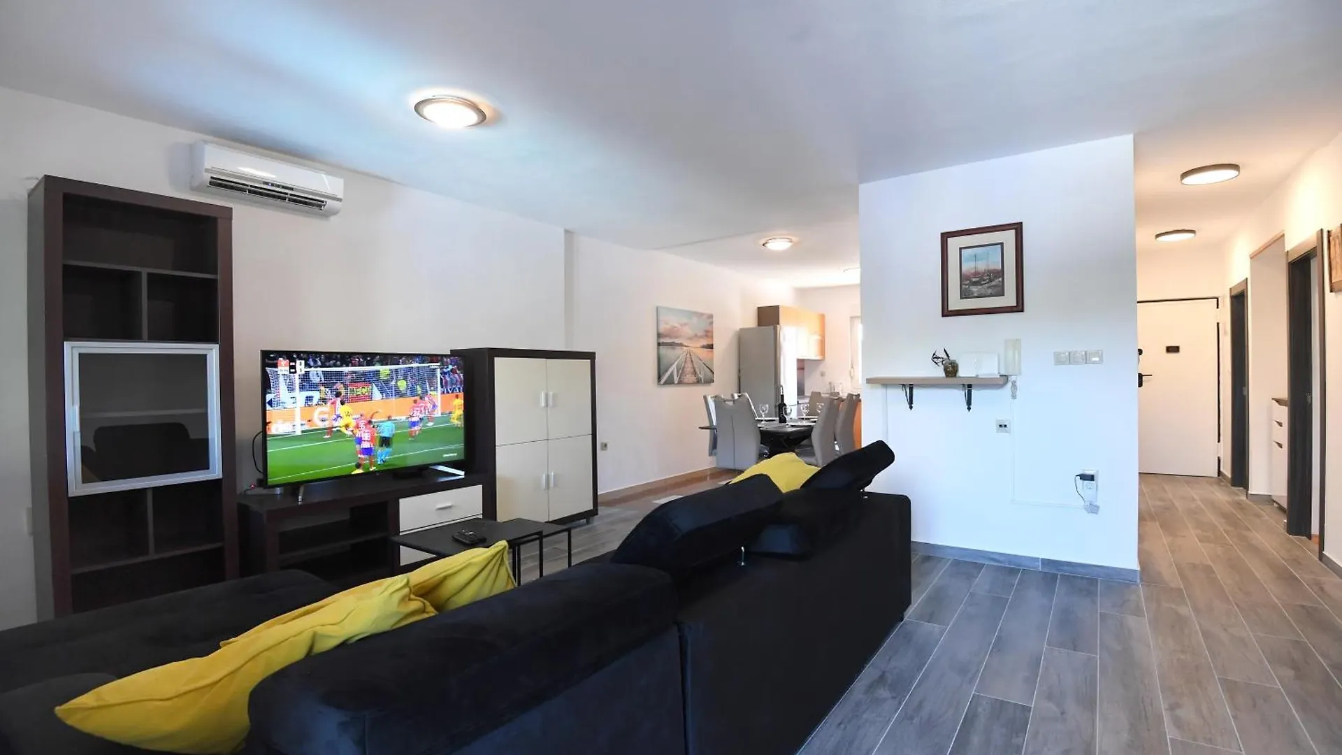 Cozy Maza With Swimming Pool Apartment Zadar
