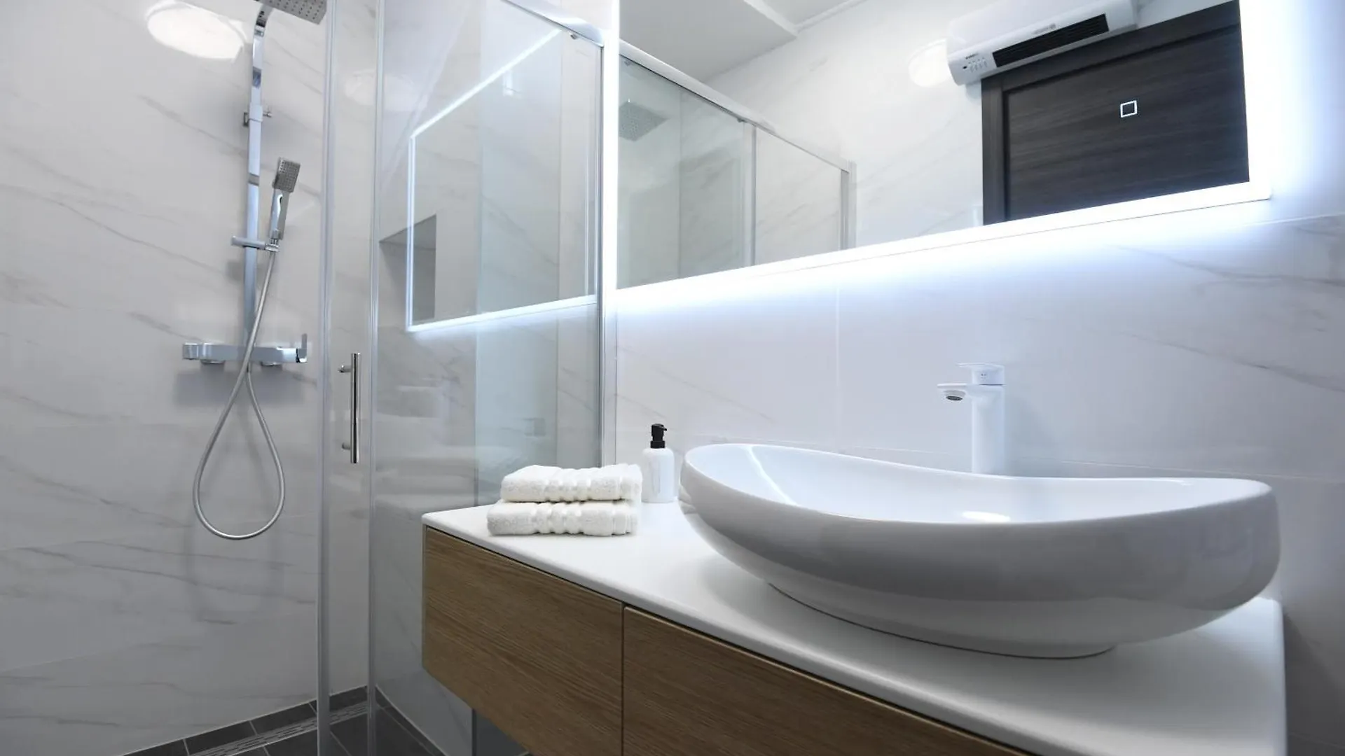 Cozy Maza With Swimming Pool Apartment Zadar