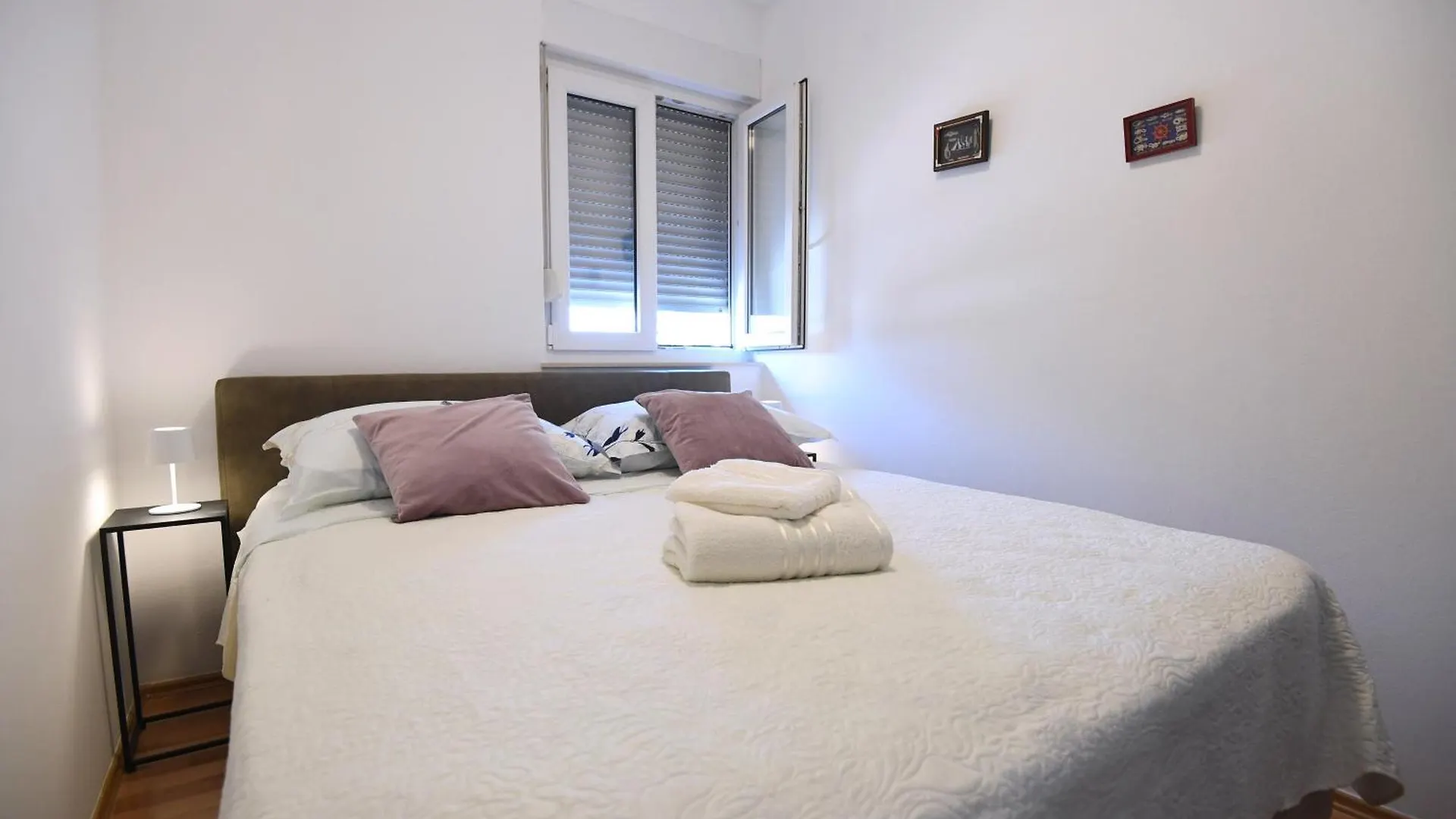 Cozy Maza With Swimming Pool Apartment Zadar